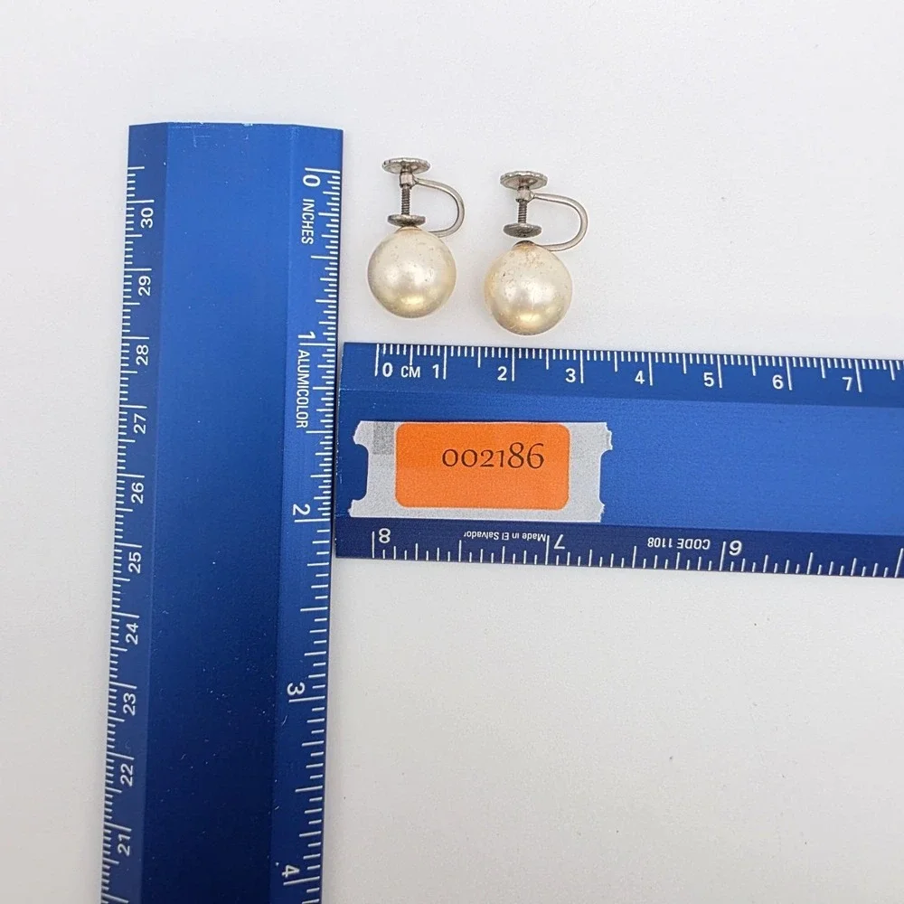 Vintage RICHILIEU Earrings Faux Pearl Screwback Signed White FREE‎ $HIPPING!!